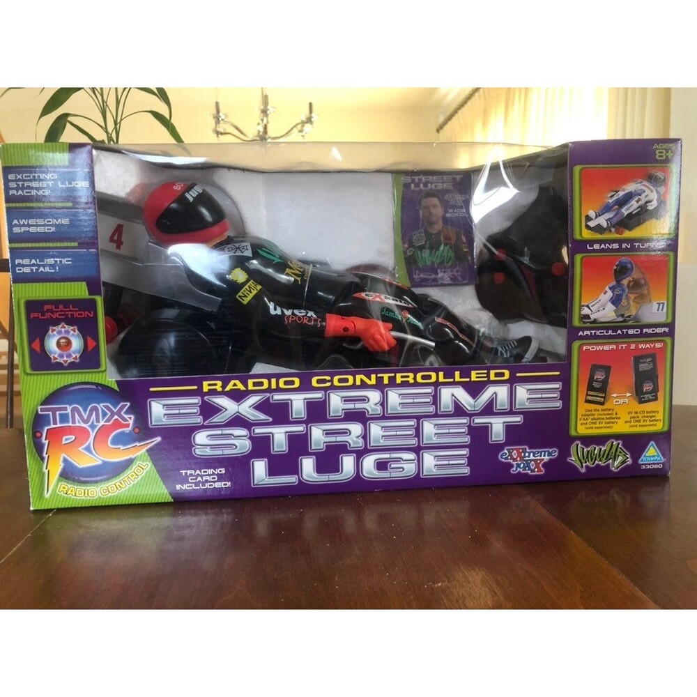 Radio controlled extreme street luge
